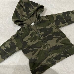 Camo zip up hoodie, 6-12 months